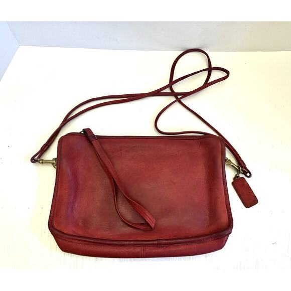 Vintage Red Leather Coach Crossbody Convertible Clutch Bag Brass Hardware - Picture 1 of 13